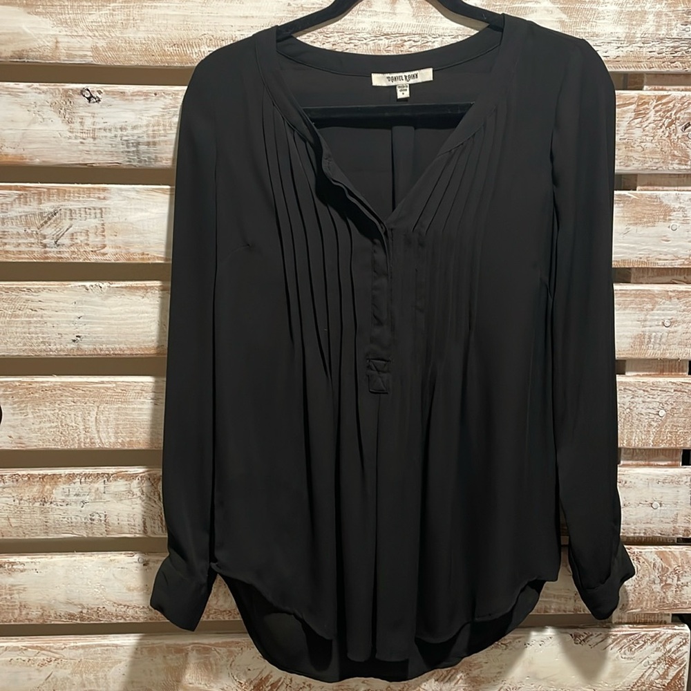 Black Daniel Rainn Size Small Long Sleeve Blouse